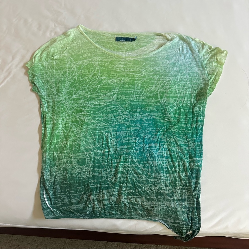 Prana Green Gradient Short Sleeve Tee- Sz S